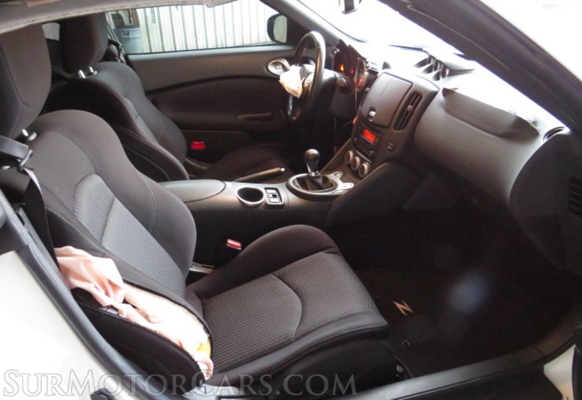 2020 Nissan 370Z Coupe - Image 23