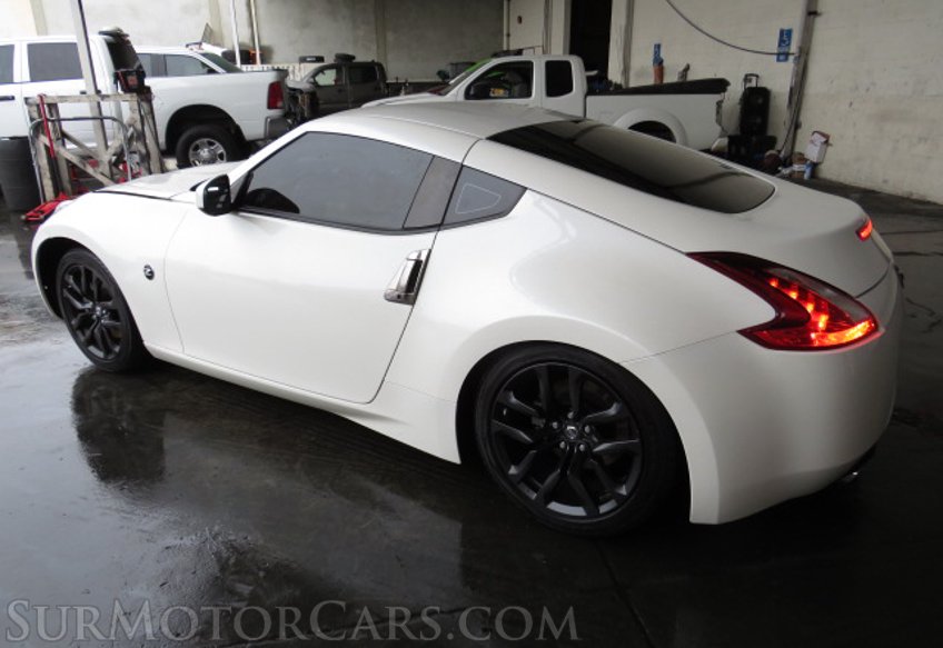 2020 Nissan 370Z Coupe - Image 7