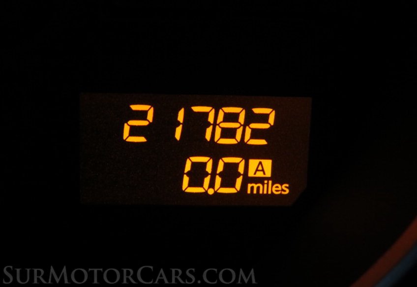 2020 Nissan 370Z Coupe - Image 24