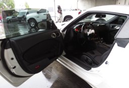 2020 Nissan 370Z Coupe - Image 18