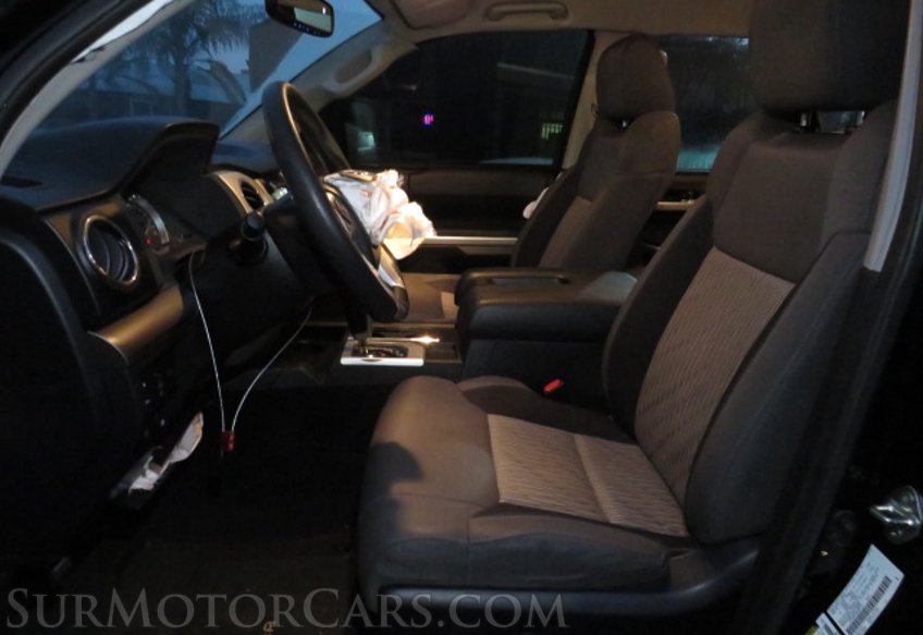 2017 Toyota Tundra 4WD - Image 24