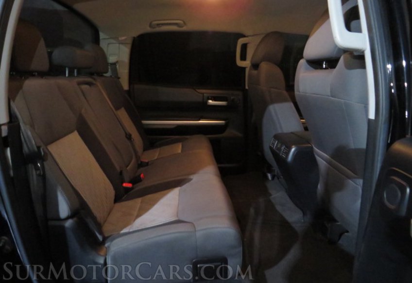 2017 Toyota Tundra 4WD - Image 31