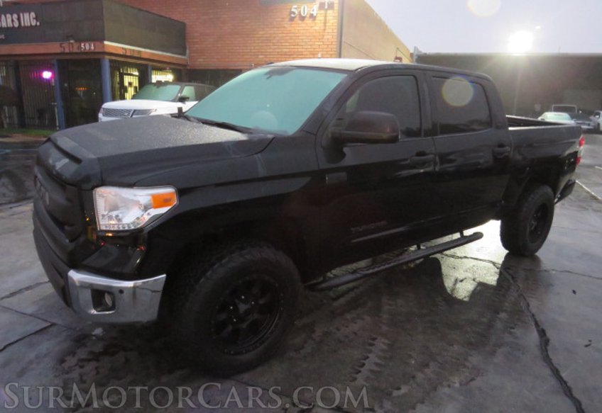 2017 Toyota Tundra 4WD - Image 3