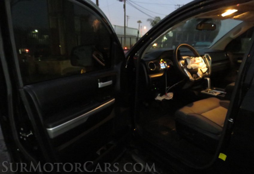 2017 Toyota Tundra 4WD - Image 20