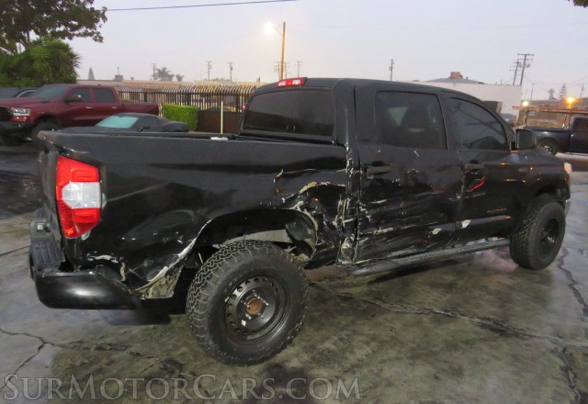 2017 Toyota Tundra 4WD - Image 8