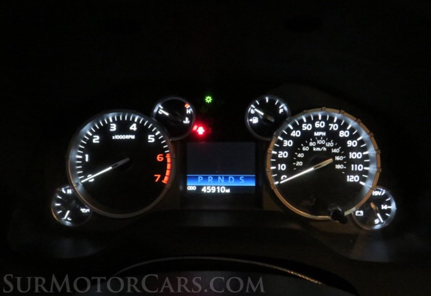 2017 Toyota Tundra 4WD - Image 33