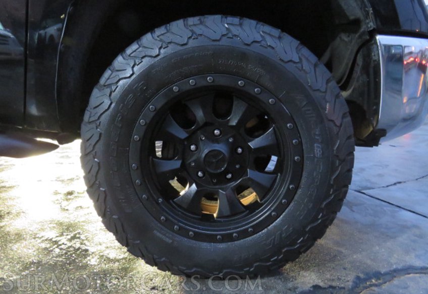 2017 Toyota Tundra 4WD - Image 19