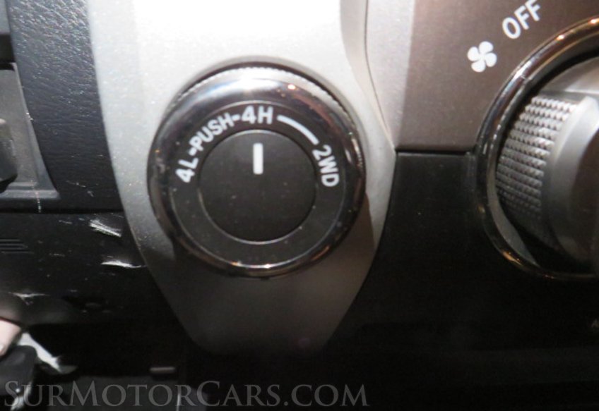 2017 Toyota Tundra 4WD - Image 38