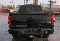 2017 Toyota Tundra 4WD - Image 15