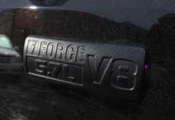 2017 Toyota Tundra 4WD - Image 17