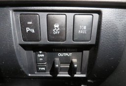 2017 Toyota Tundra 4WD - Image 39