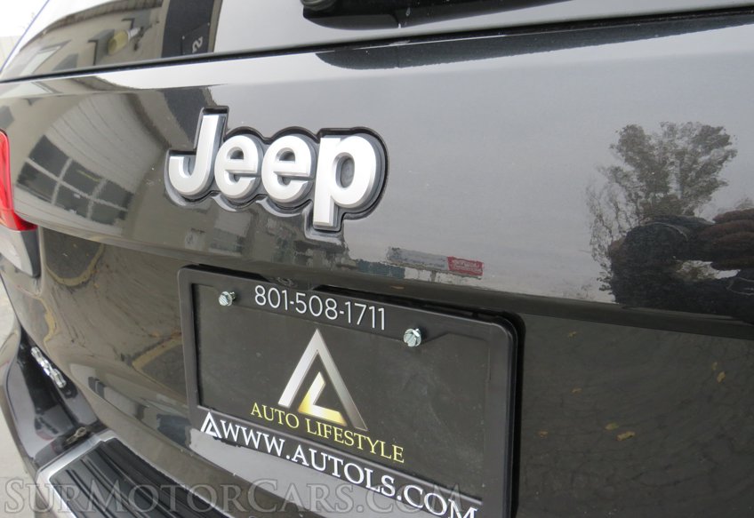 2016 Jeep Grand Cherokee - Image 24