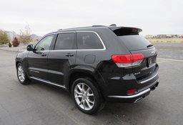 2016 Jeep Grand Cherokee - Image 7