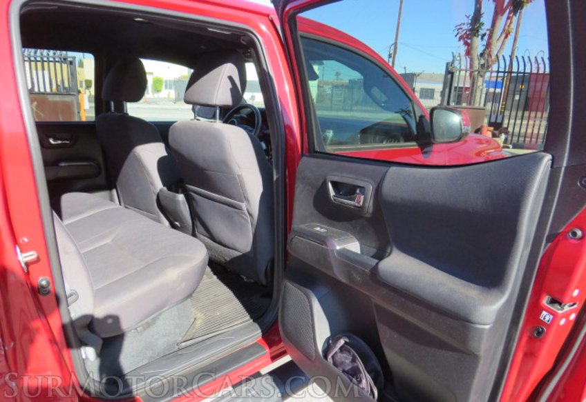 2019 Toyota Tacoma - Image 24