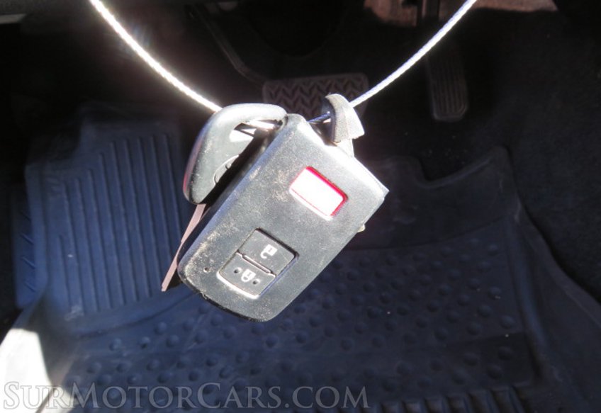 2019 Toyota Tacoma - Image 39