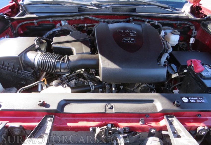 2019 Toyota Tacoma - Image 54