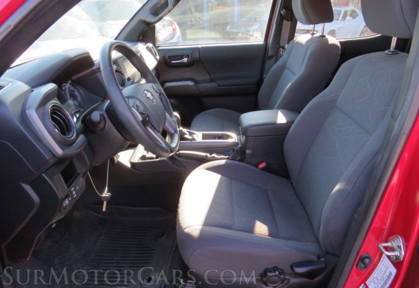 2019 Toyota Tacoma - Image 25