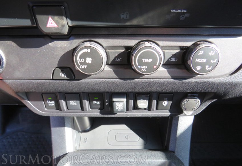 2019 Toyota Tacoma - Image 45