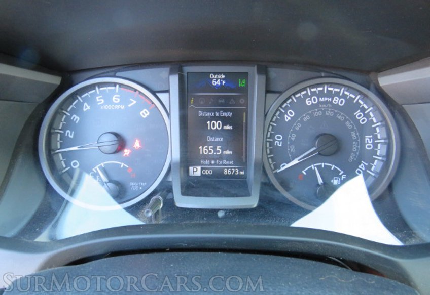 2019 Toyota Tacoma - Image 33