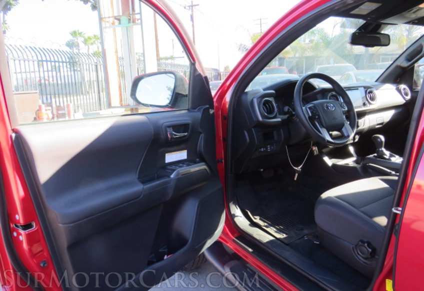 2019 Toyota Tacoma - Image 21