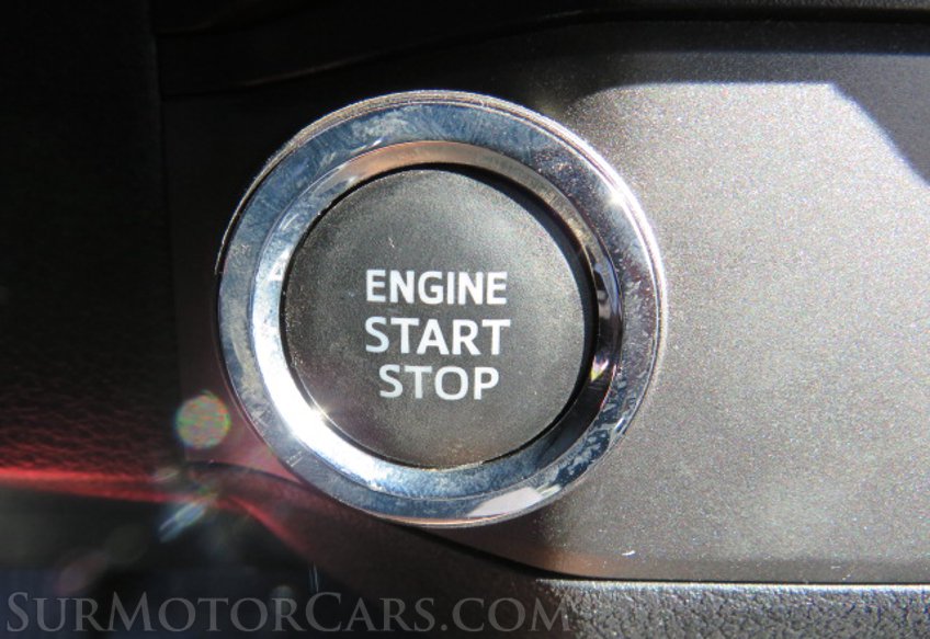 2019 Toyota Tacoma - Image 38