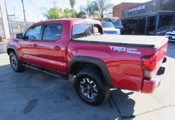 2019 Toyota Tacoma - Image 5