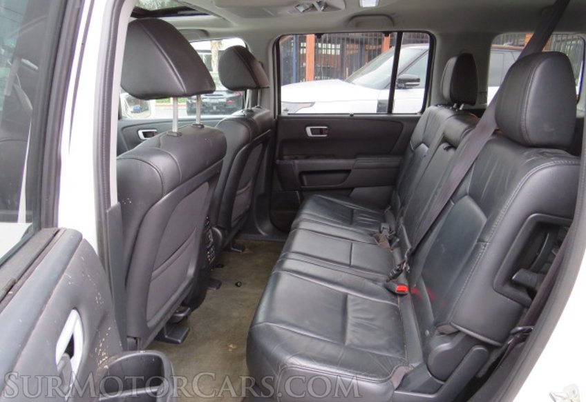 2015 Honda Pilot - Image 29