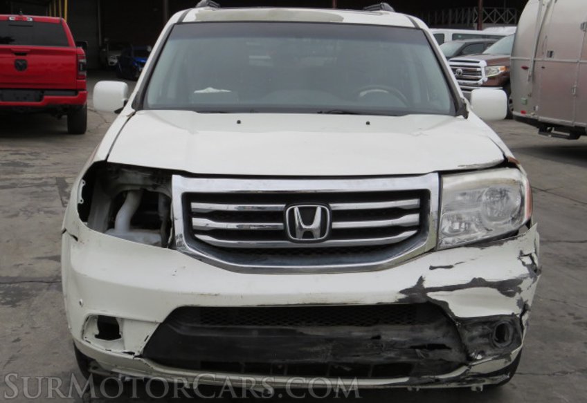 2015 Honda Pilot - Image 10