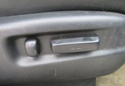 2015 Honda Pilot - Image 39