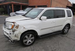 2015 Honda Pilot - Image 2