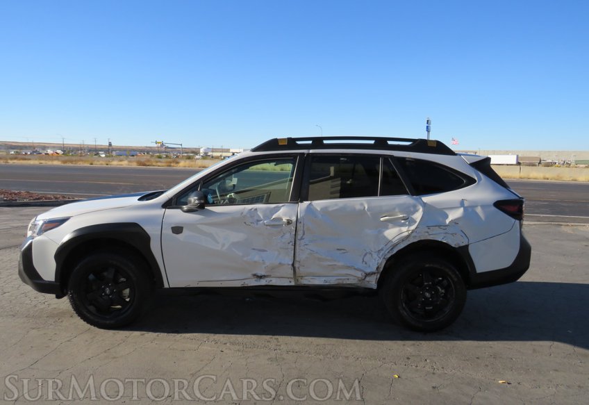 2022 Subaru Outback - Image 10