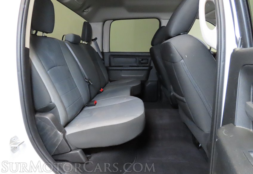 2023 Ram 1500 Classic - Image 31