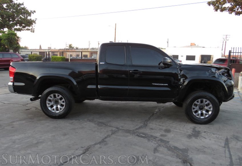 2017 Toyota Tacoma - Image 6