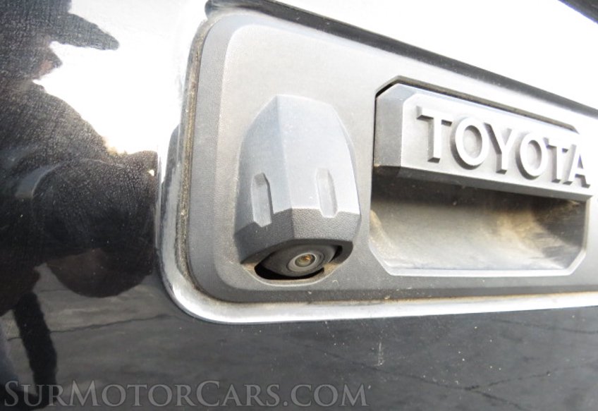 2017 Toyota Tacoma - Image 14