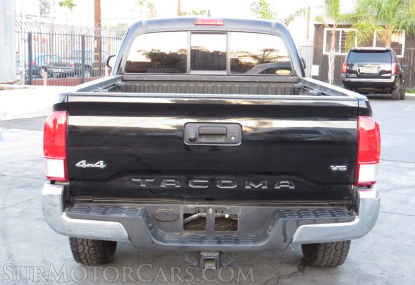 2017 Toyota Tacoma - Image 12