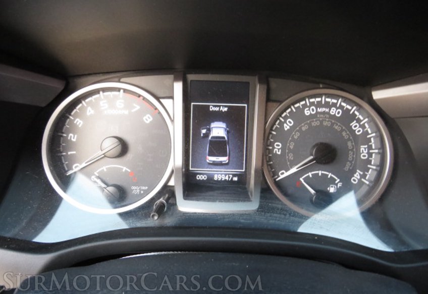 2017 Toyota Tacoma - Image 33