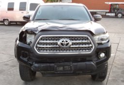 2017 Toyota Tacoma - Image 16