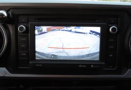 2017 Toyota Tacoma - Image 34