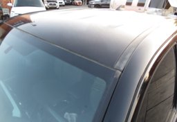 2017 Toyota Tacoma - Image 18