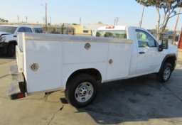 2021 GMC Sierra 2500HD - Image 9