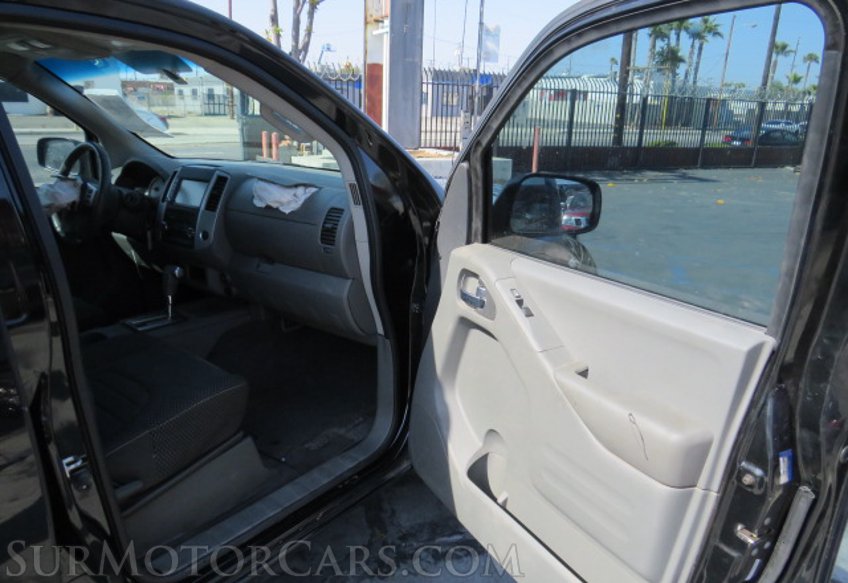 2019 Nissan Frontier - Image 23