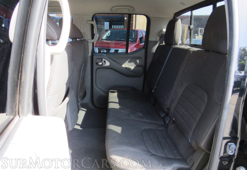 2019 Nissan Frontier - Image 30