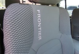 2019 Nissan Frontier - Image 42