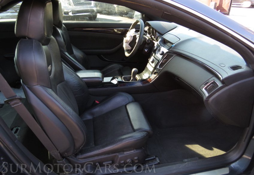 2011 Cadillac CTS-V Coupe - Image 24