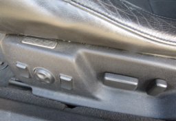 2011 Cadillac CTS-V Coupe - Image 35