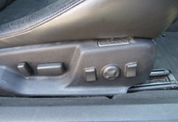 2011 Cadillac CTS-V Coupe - Image 36