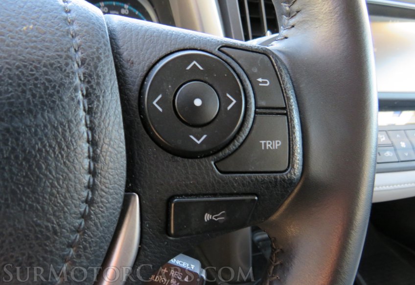 2017 Toyota RAV4 Hybrid - Image 36