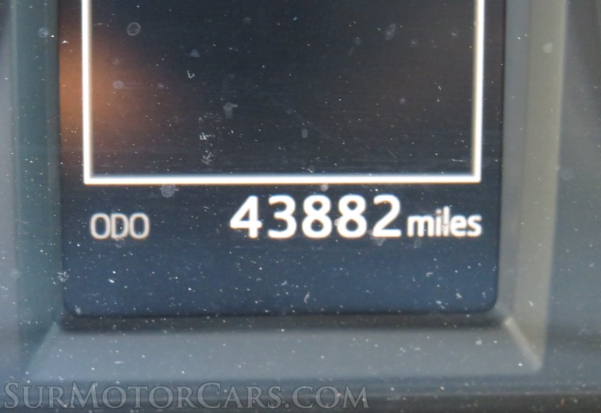 2017 Toyota RAV4 Hybrid - Image 42