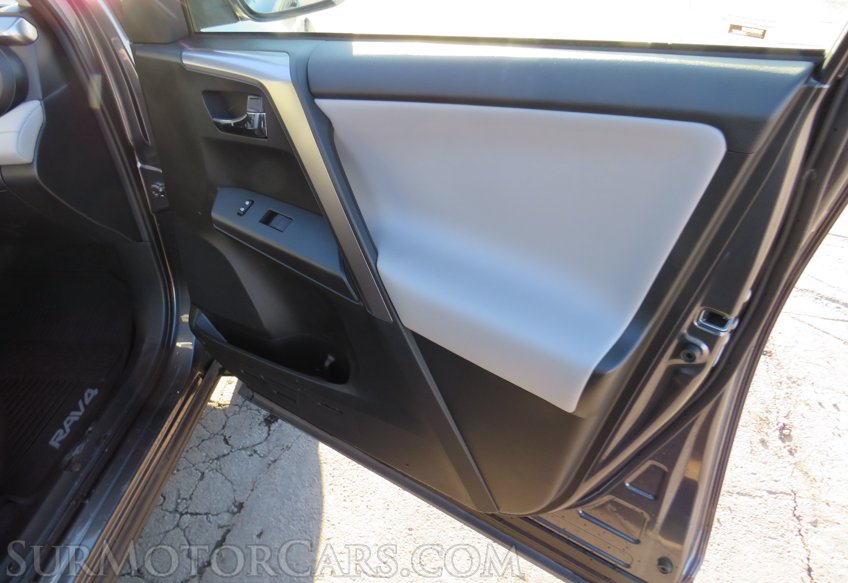 2017 Toyota RAV4 Hybrid - Image 53