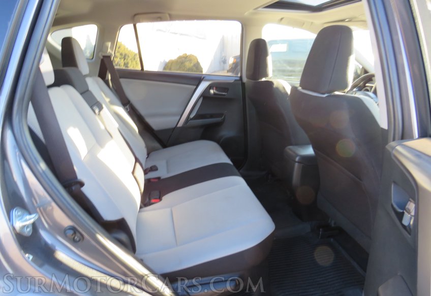 2017 Toyota RAV4 Hybrid - Image 33